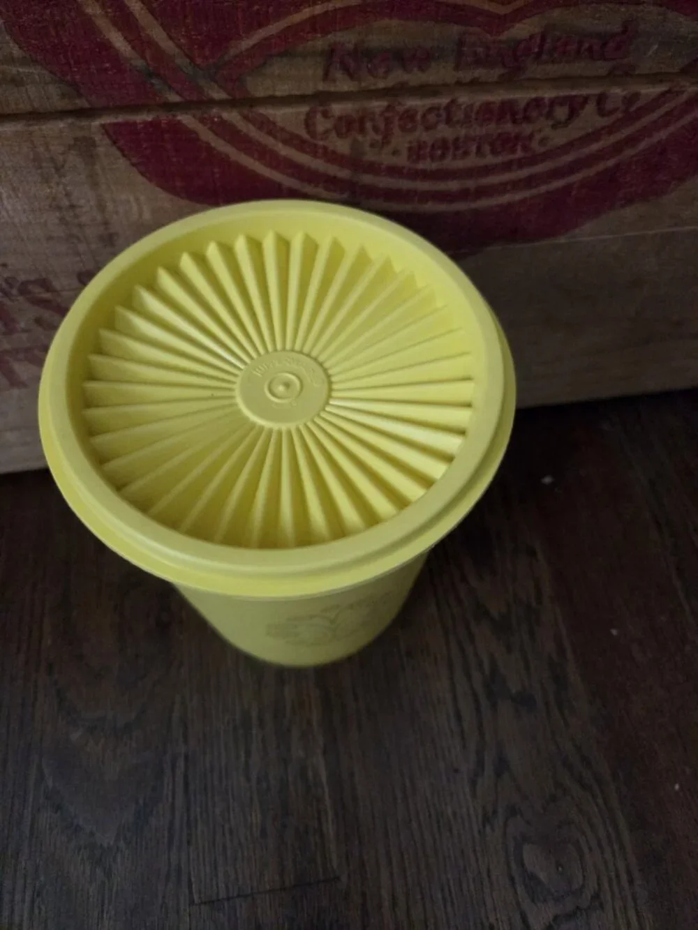 Vintage Tupperware Yellow 6.5